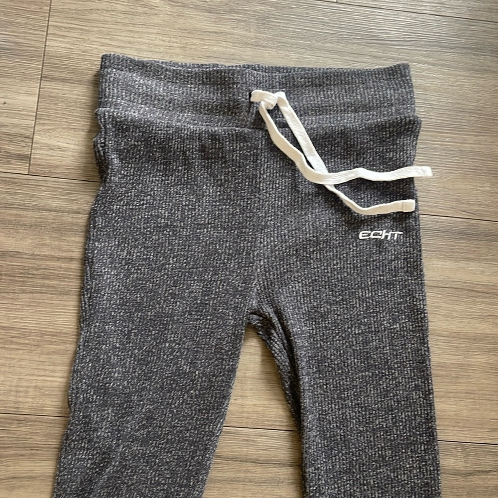 Workout pants (not leggings, cotton)